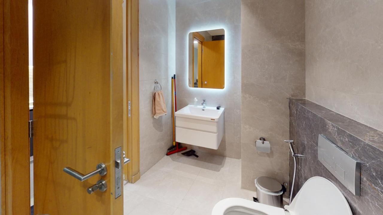 Al Fares Luxury Furnished Apartment-Damac Tower Dış mekan fotoğraf